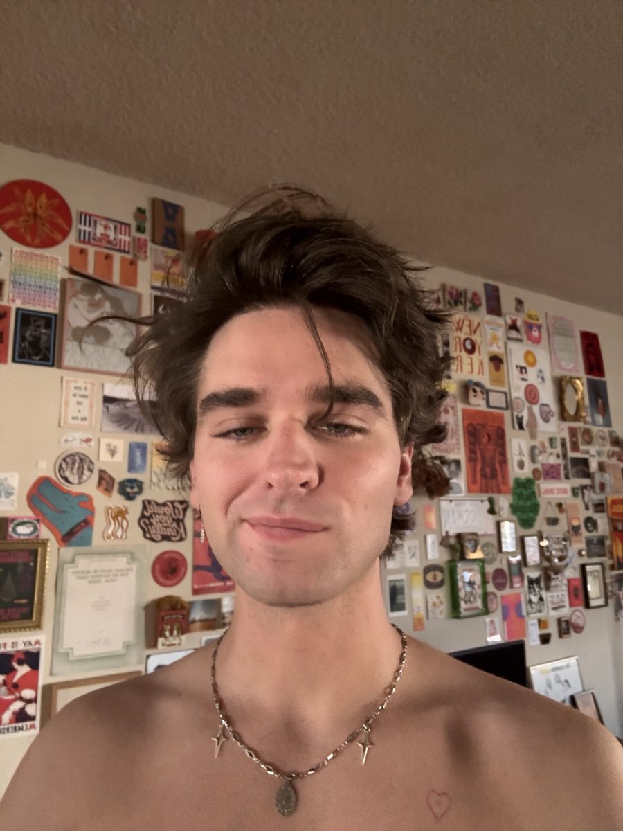 shawnwithawn's tweet photo. #LGBTQIABuildingCommunity one more cause I love community https://t.co/JVHba2CHtx