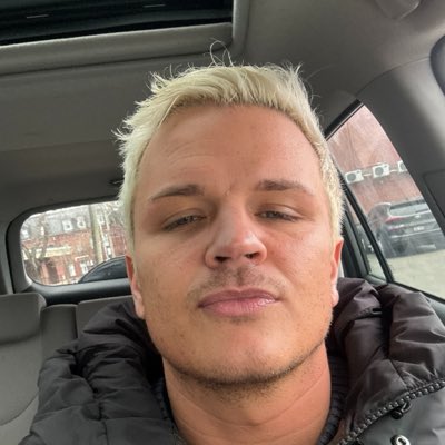 AfterHoursBoiz's tweet photo. #NewProfilePic https://t.co/NjiHFZACcU