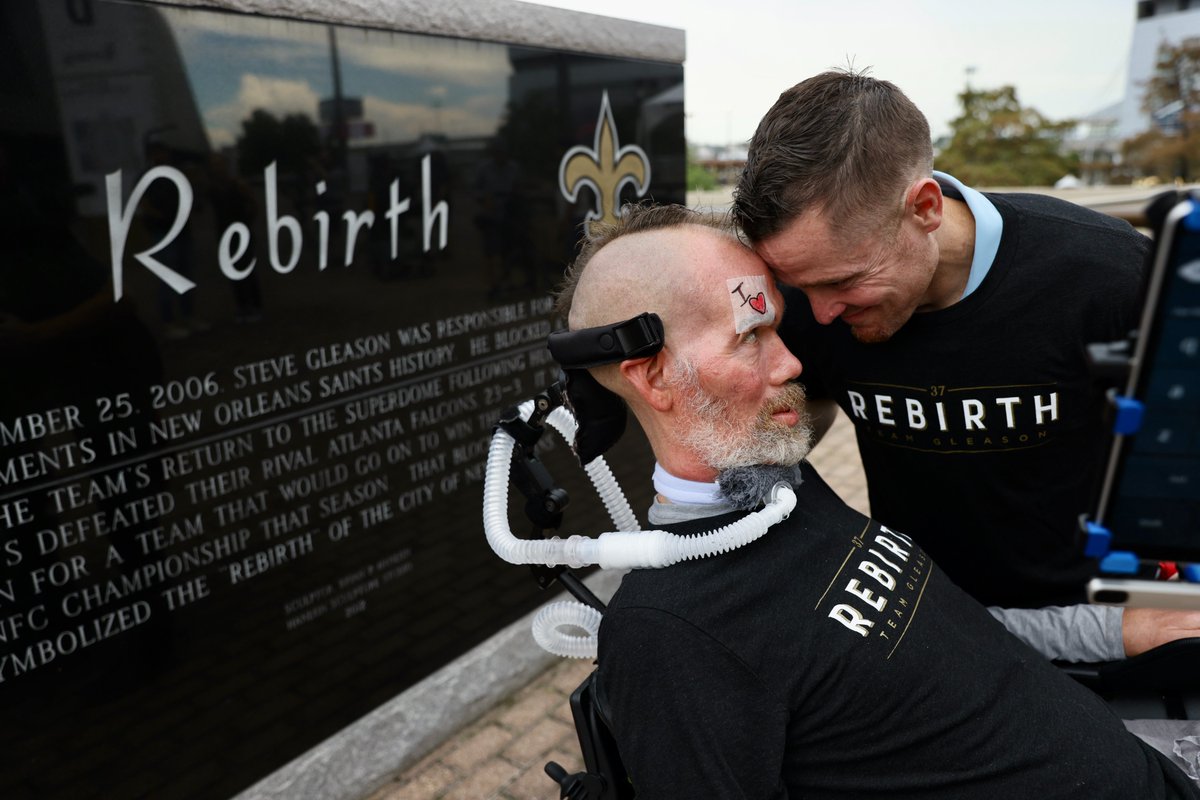 Saints's tweet photo. Forever connected by one unforgettable play.

Tune in to Monday Night Countdown tomorrow for @Wyche89's feature on @SteveGleason and Michael Koenen reuniting at the Rebirth statue ⚜️ https://t.co/9b5rAXR7KG