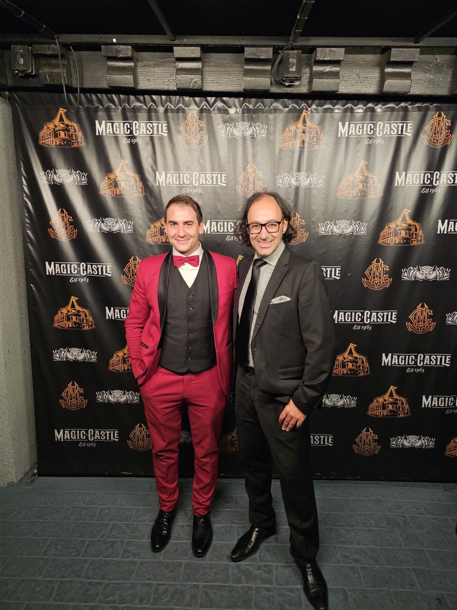 MikeDurzo's tweet photo. The Magic Castle in Hollywood! 

After 20 years, I made my return to the world-famous Magic Castle in Hollywood. What an experience!
 
For those who don’t know, the Magic Castle is an exclusive private club for magicians and magic enthusiasts from around the world. 

#MagicCastle https://t.co/lLuYgd9oUv