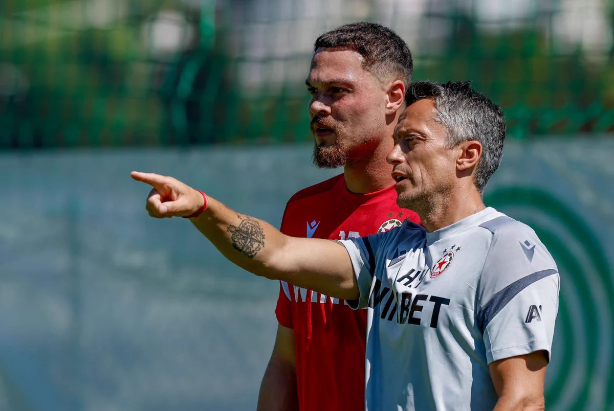 Football24/7 on X: "CSKA Sofia have signed Joël Zwarts from Lokomotiv  Plovdiv on a three-year deal." / X