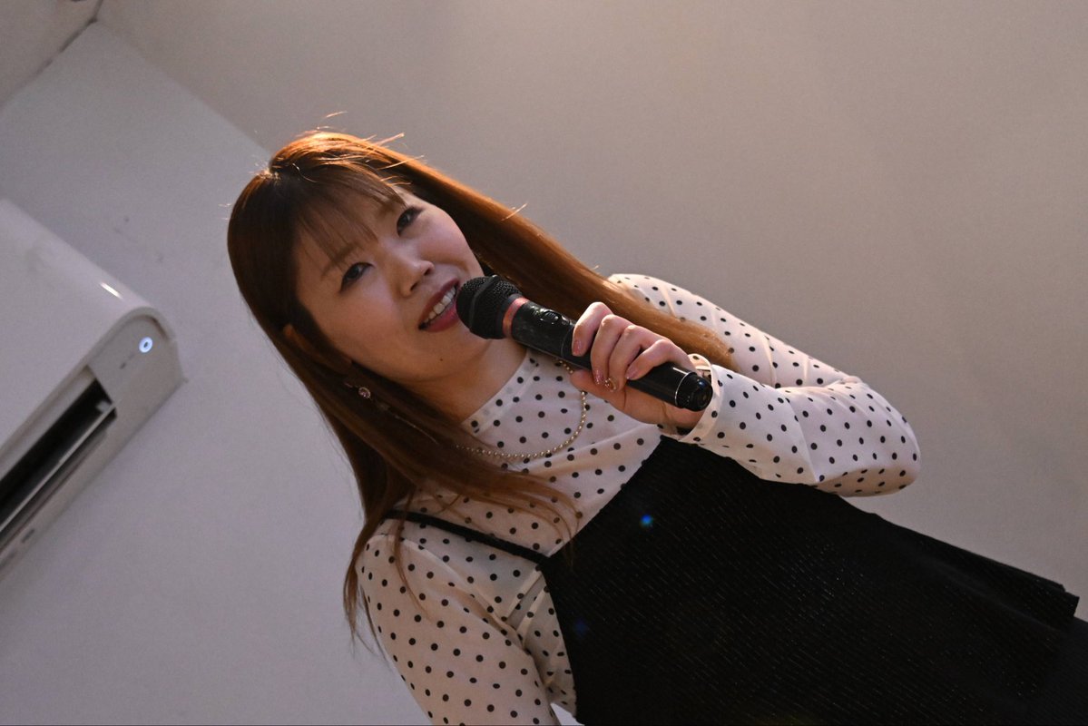 ogatyan_camera's tweet photo. 2026.10.3
#mimico さん
mimico'sroom vol.3
#ノアスタジオ代々木店

今回も楽しいトーク全開！
音楽の世界も素人には思いもしない苦労があるというのも聞かせていただきました。
新しいカバー曲、昔から耳に馴染んでいた懐かしい曲を歌ってくれました。 https://t.co/1XDa0sIRdS