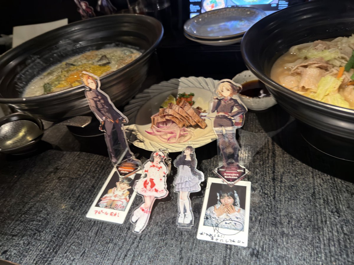 _____yu_vi's tweet photo. プロセカインズ部会
りりゆきの異文化交流ね https://t.co/H69BHb8cDn