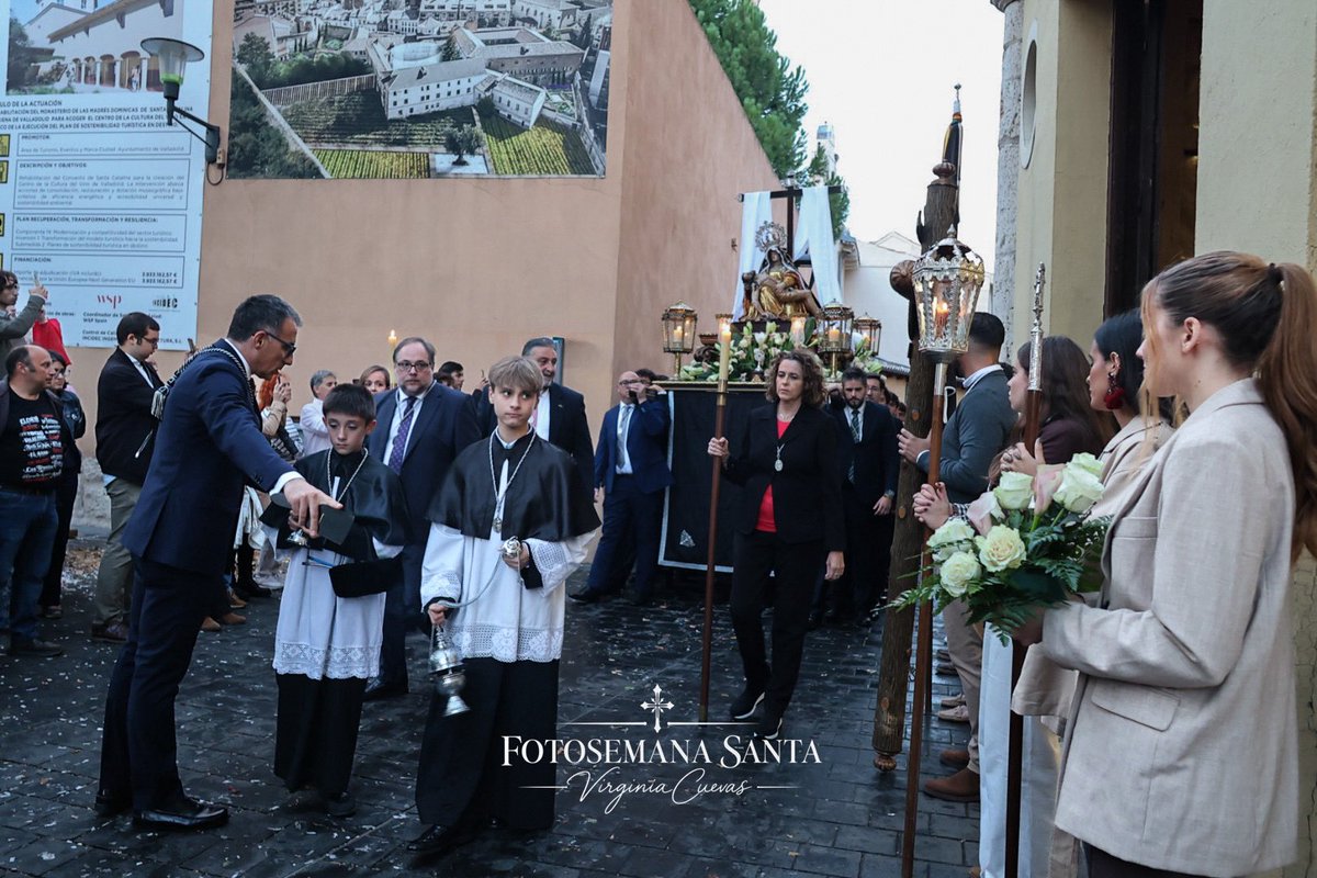 VirCuevas79's tweet photo. Encuentro Franciscano con Pasión ✝️
@OFSCruzdesnuda 

#valladolid https://t.co/5IzipDJRK4