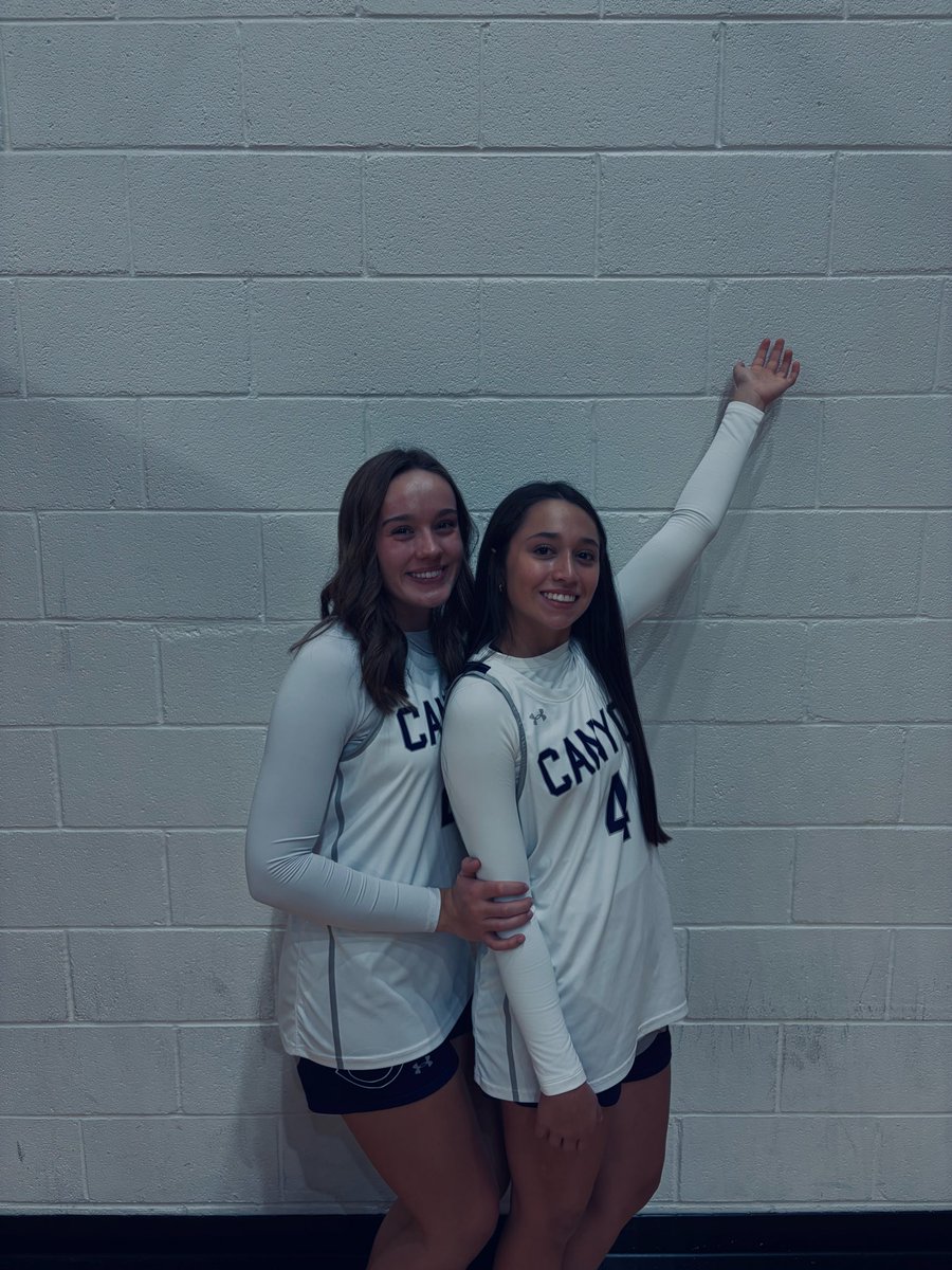 EmalenaH's tweet photo. Year two almost here!🦅 https://t.co/vgUdO9Iip6