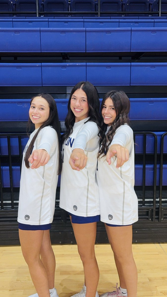 EmalenaH's tweet photo. Year two almost here!🦅 https://t.co/vgUdO9Iip6