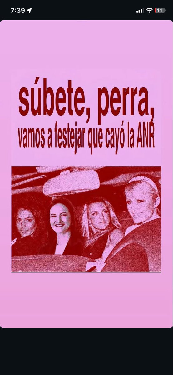 vicguanets9's tweet photo. DONDE ATROPELLAMOS? SOLE INTENDENTE CARAJOOO https://t.co/Q6v74Qm7mS