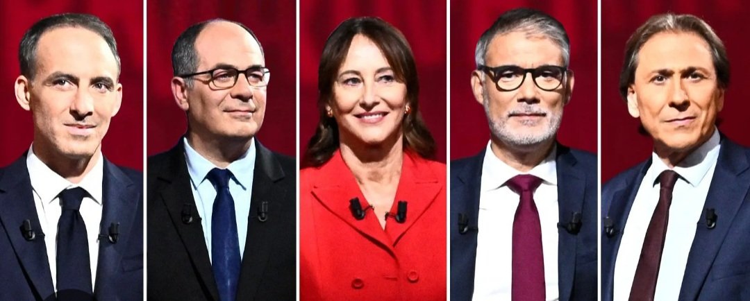 MathTim4Us's tweet photo. 👇"On n'est pas bien là entre coui....."😇😁😁
Regardé #PrimairePS ..vraiment impression d'assister à un repas de famille où tu as le tonton bourré , la tante peau de vache , le grand père qui s'écoute causer , le fils débile..ts refont le monde affalés à table😏 #QuelSpectacle https://t.co/erU0T5lHCh