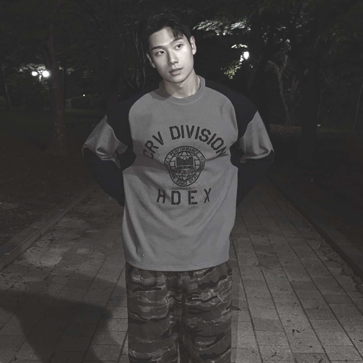 dulacvamp's tweet photo. ⠀⠀⠀
𝑁ight walk. Maybe in the mood for a 𝗵͟𝘂͟𝗻͟𝘁?
⠀⠀⠀ https://t.co/wyJsRoZ7zT