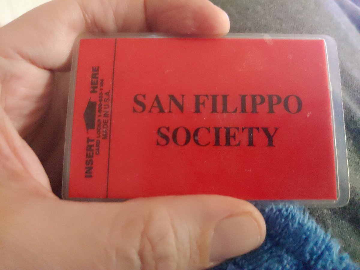 LLwaverider's tweet photo. @beatingthebook Just found the card I used to get in. 2nd door was mirrored and there was a slot for the card https://t.co/CMRJLeQiBy