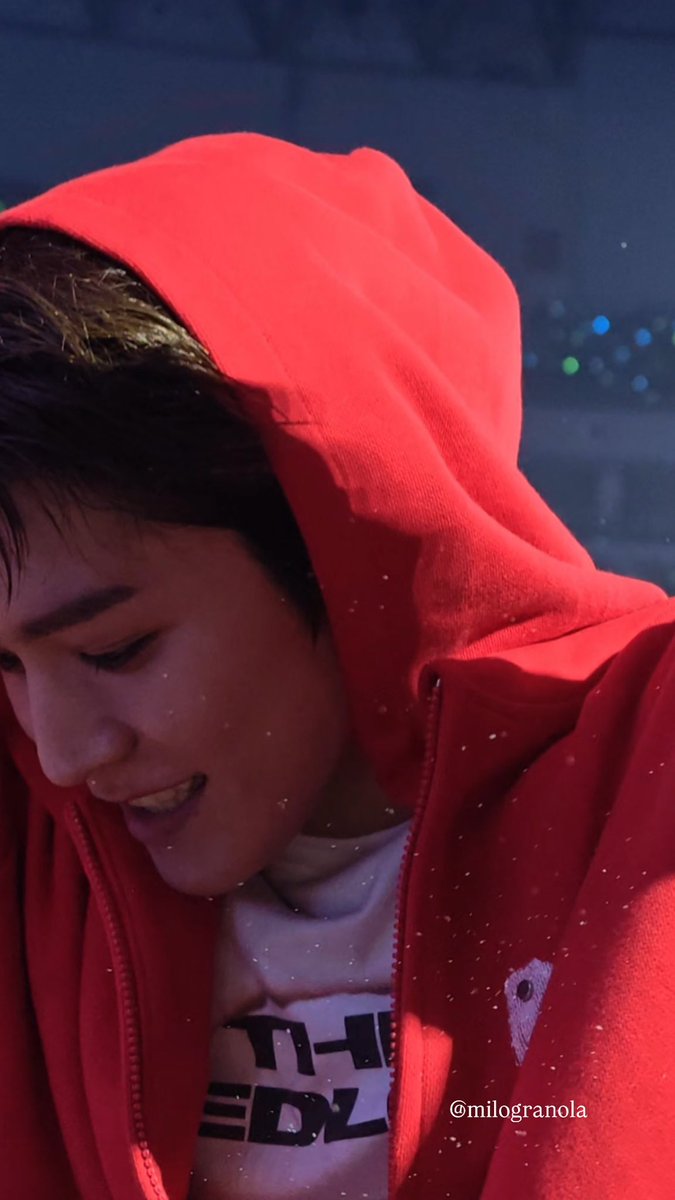milogranola's tweet photo. i hope happiness always finds you, lee taeyong🥺🌹❤️

#TAEYONG #태용 
#NCT127 #THE_REDLINEinJakarta
#NCT127_5TH_NEOCITY_THE_REDLINE https://t.co/tVzjecwIiE