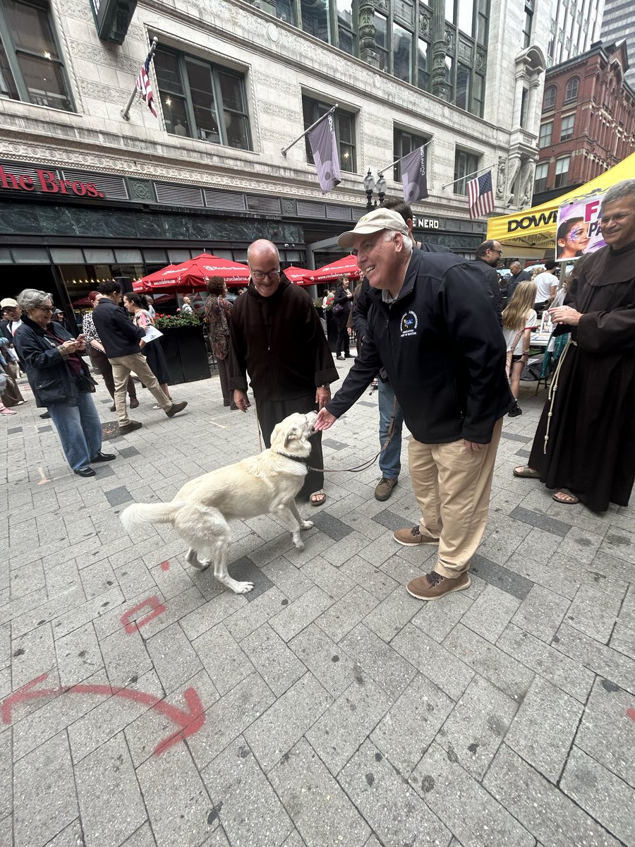 EdforBoston's tweet photo. On the Feast Day of St. Francis of Assisi, we came together at the @ShrineBoston for the annual blessing of the animals. We also sung “Make Me a Channel of Your Peace” to St. Francis,founder of the Franciscan Order,Patron of Italy &amp; also of animals. Pets are part of our families! https://t.co/gQv7JsLePN