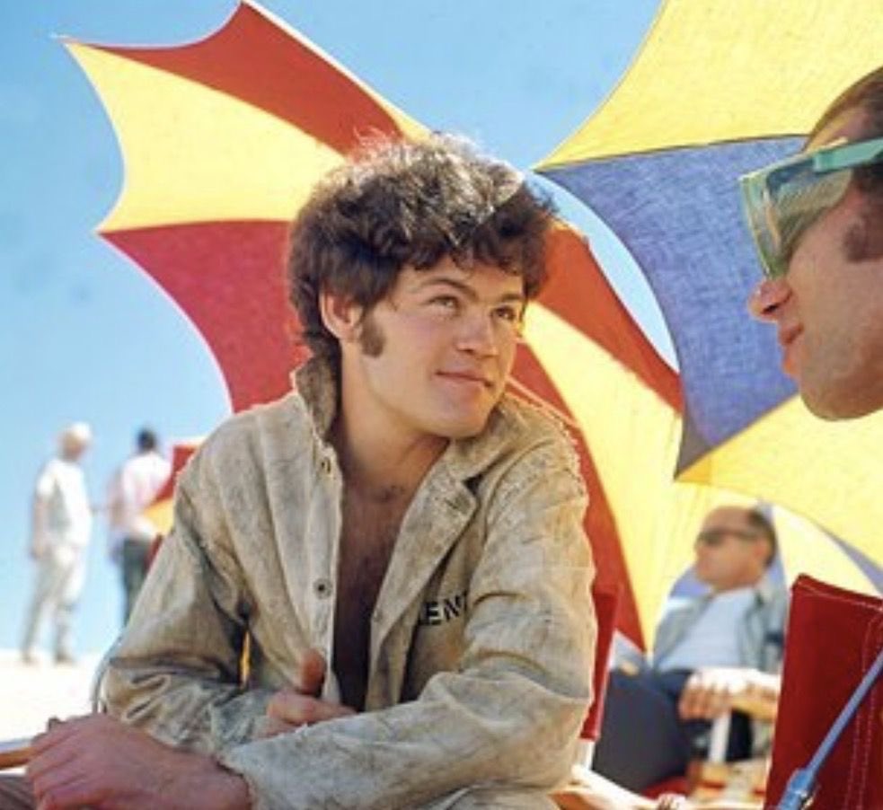 alien_allie420's tweet photo. BTS photos of micky on the set for the movie head (1968) https://t.co/m8TRiIN2Ui