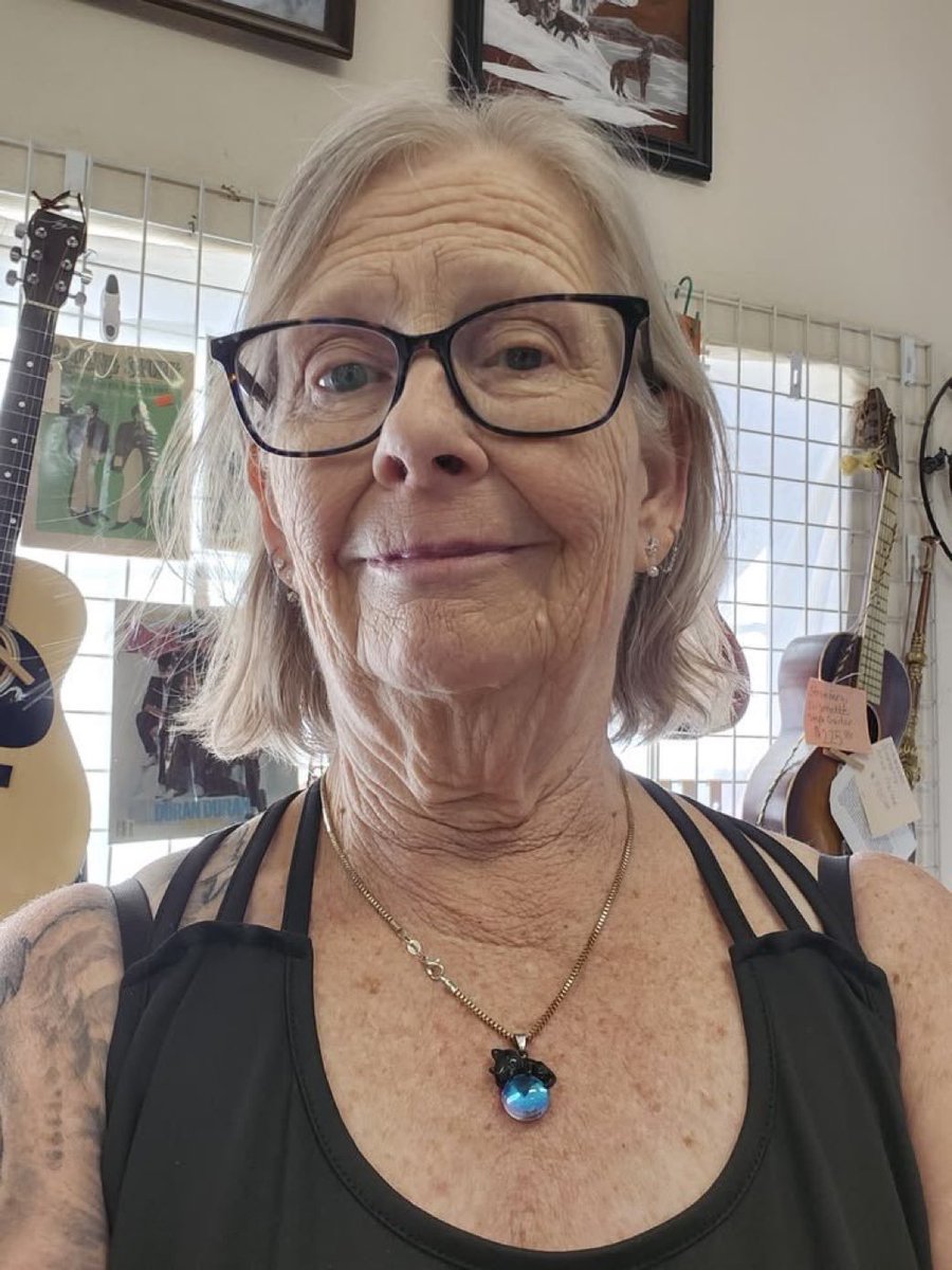 Trng67470366's tweet photo. Can't believe I'm 65 today 🥳 https://t.co/H4NykjSN4S