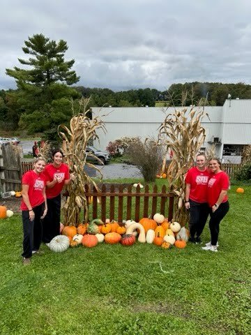 RedWolvesSB's tweet photo. Team helped out at Valewood Farms this past week getting the pumpkin patch ready!🎃👻 https://t.co/rzk7kmeqDF