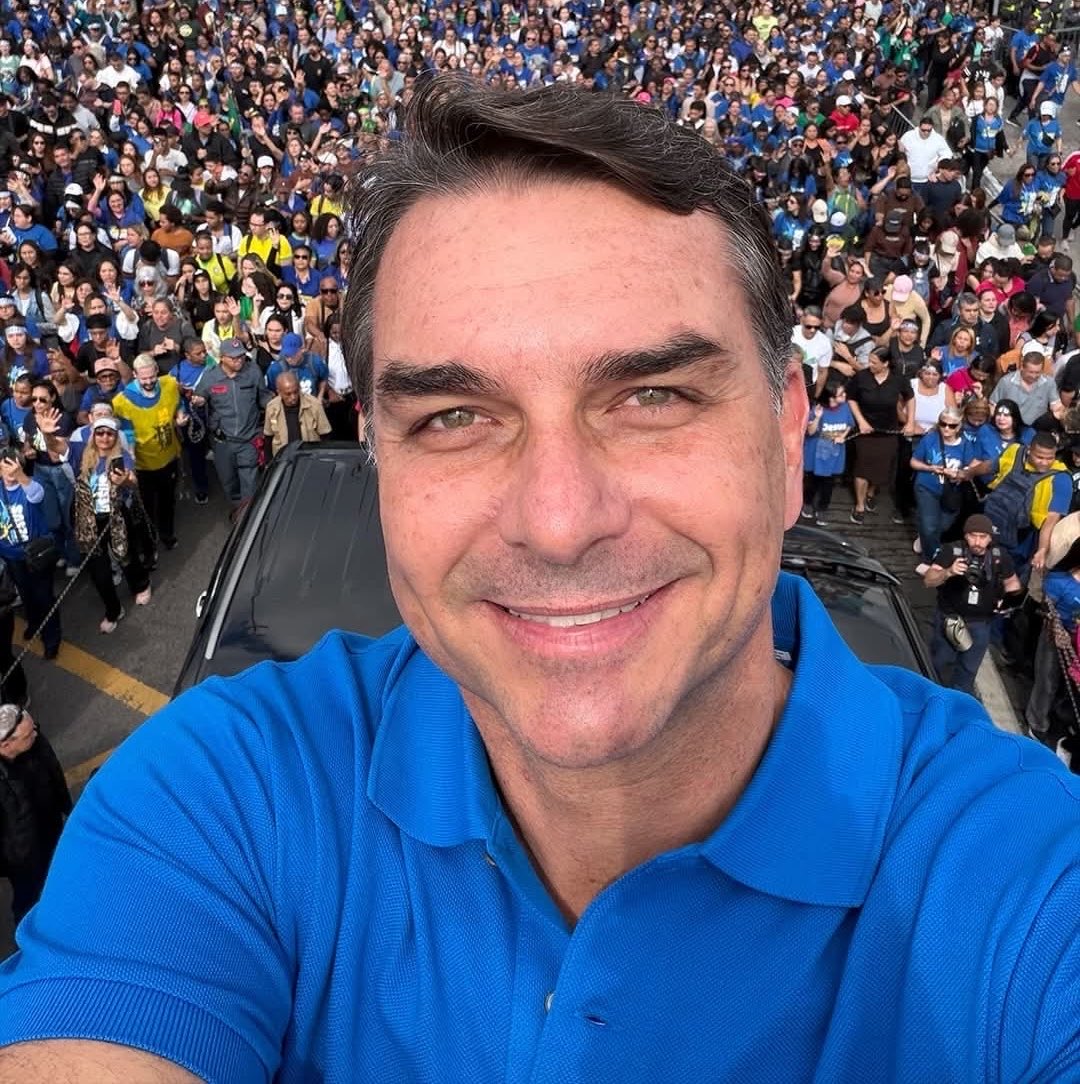 stagepopbr's tweet photo. 🚨 GRAVE! Estamos prestes a enfrentar um período de agravamento dos impactos climáticos associados ao El Niño, enquanto nos aproximamos da eleição de um presidente que NEGA a existência de catástrofes climáticas. https://t.co/ibkbQ665VI