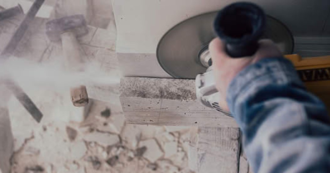 mqtooling's tweet photo. MQTooling AU/NZ - It’s important to distinguish between nuisance dust and RCS. Nuisance dust, while irritating, is typically expelled from the respiratory system over time, but RCS accumulates.
https://t.co/dBsZd4GAVe
#airbench #dust #extraction#StoneDust https://t.co/y0PGqztf8i