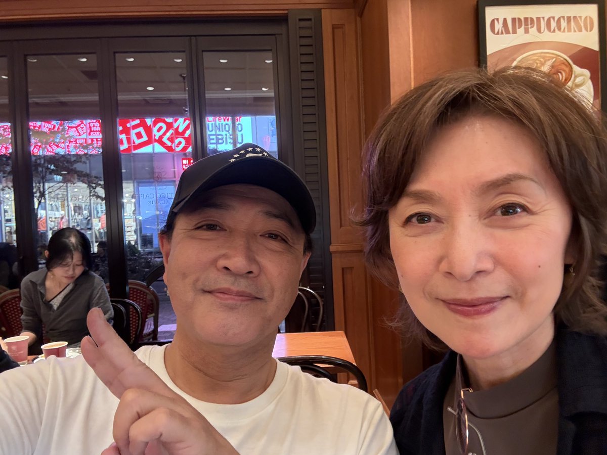 watari164's tweet photo. 久しぶりに #ジャスピオン の #アンリ 役、 #塚田聖見 さんと会う❣️

ホント、ジャスピオン撮影当時の若さと美しさはそのまんま💓

美魔女はこの方の為にある言葉かもしれない。
またお仕事ご一緒出来たら嬉しいですね！！！♪(๑ᴖ◡ᴖ๑)♪ https://t.co/cc4dz9CFJi