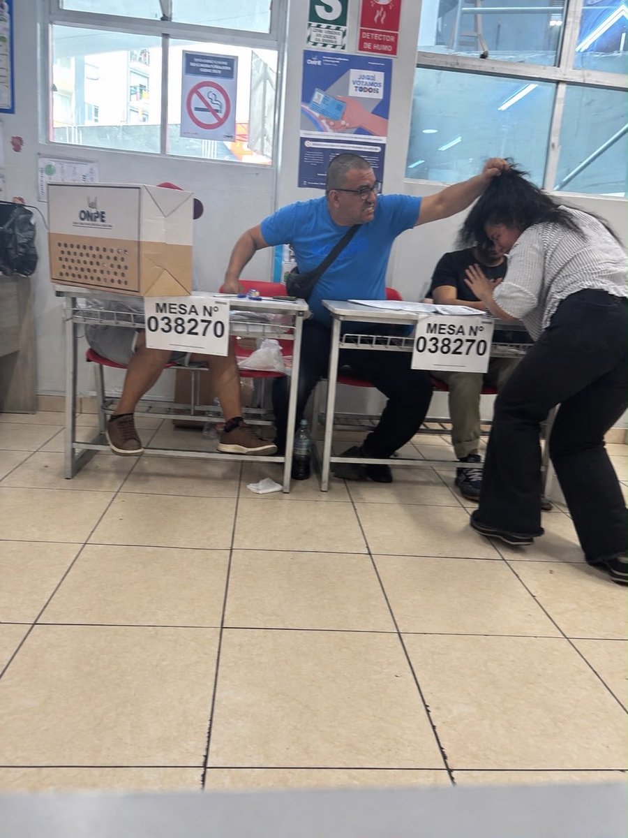 ninipai_'s tweet photo. JOYITAS QUE NOS DEJA LAS ELECCIONES MUNICIPALES https://t.co/Yz5TjlztGr