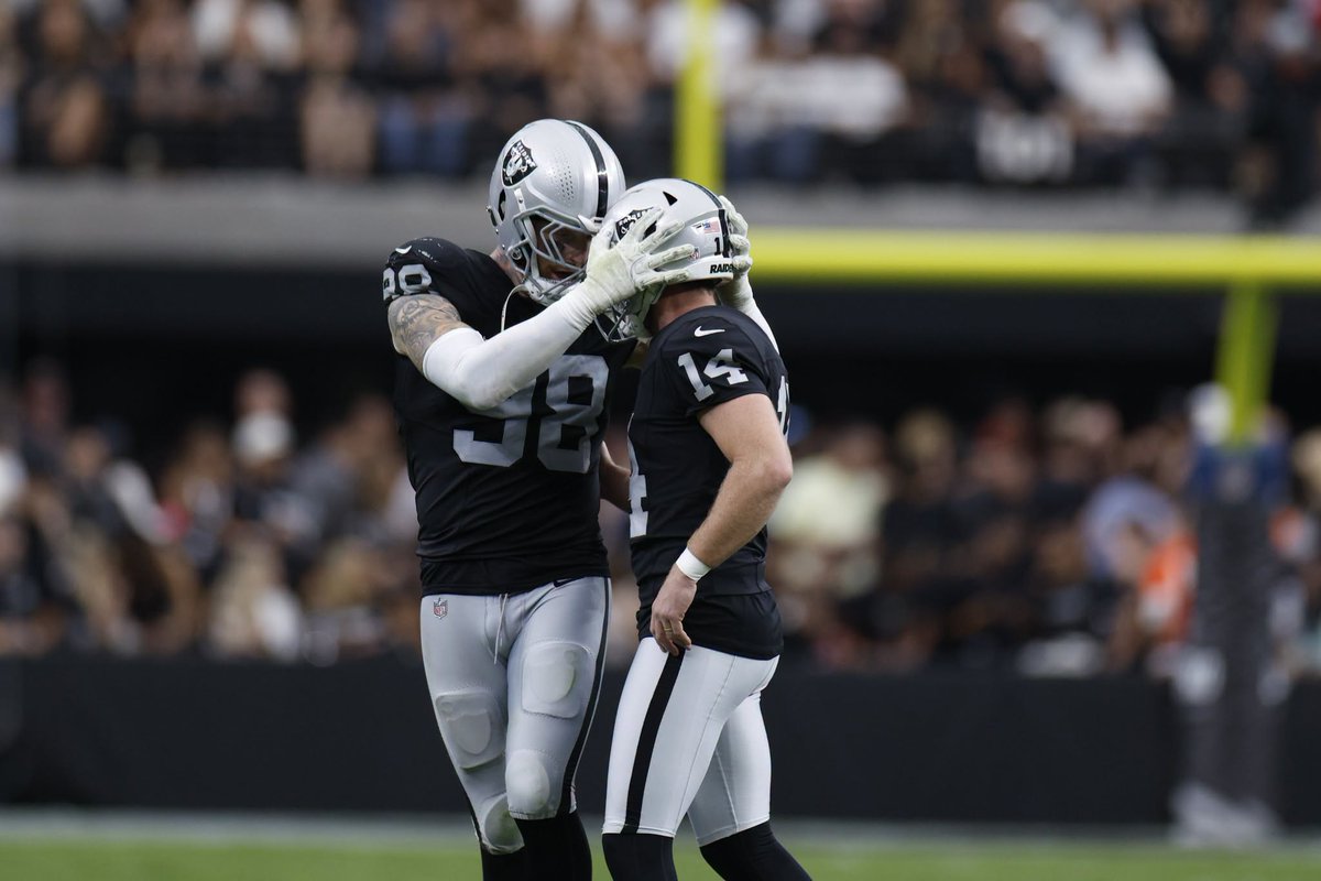 nickwalt's tweet photo. Win or lose, the #Raiders are:
- Hanging with a Chiefs team that went back-to-back two years ago on this field
- Attracting a national audience
- Making their fanbase believe again
- Fun to watch

Most you can say in a long time. https://t.co/HaCJnAXCYr