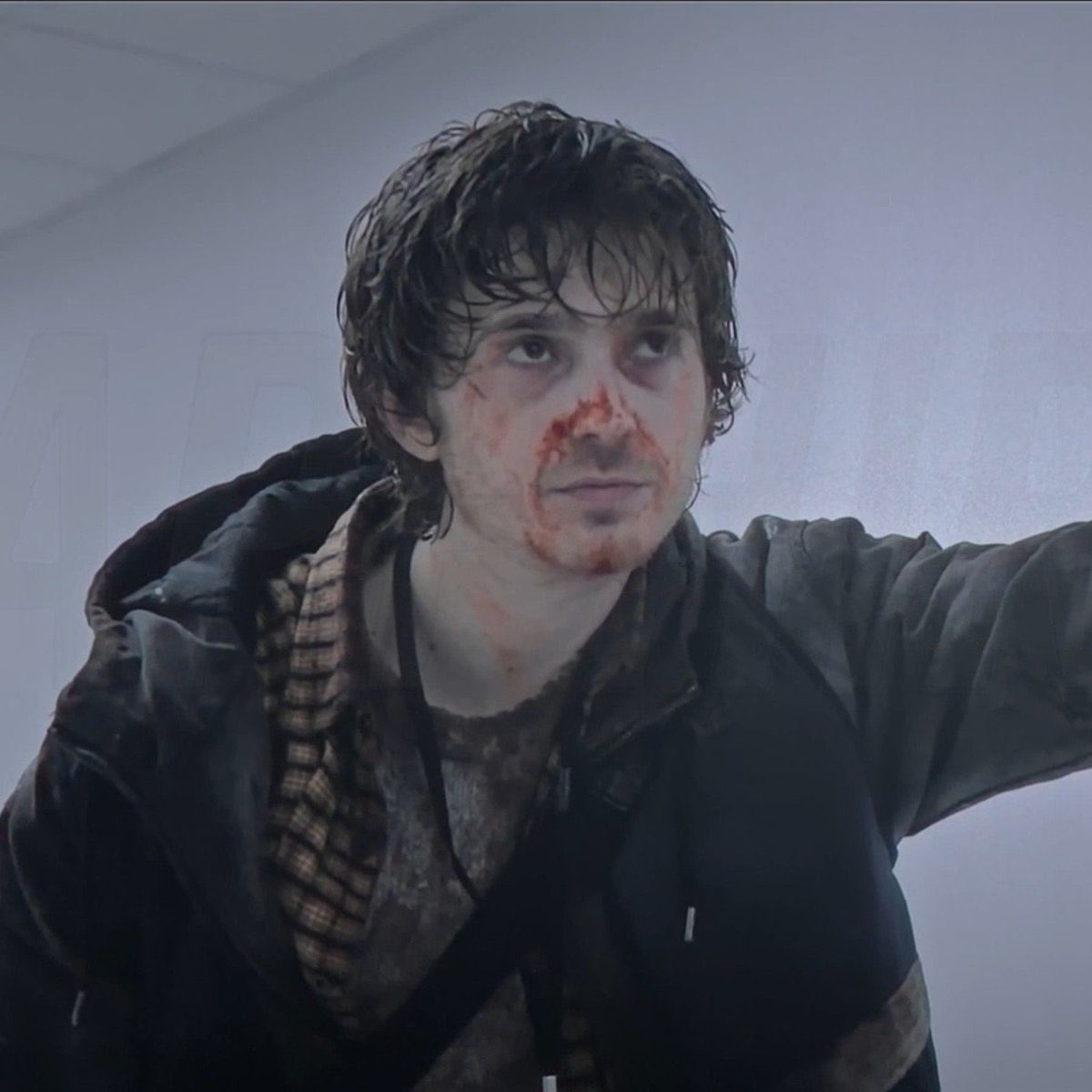 sleckiversz's tweet photo. why does he look so good covered in blood and pale as snow like im really gonna fuck him till we fuse together https://t.co/WqVeLVzbnq