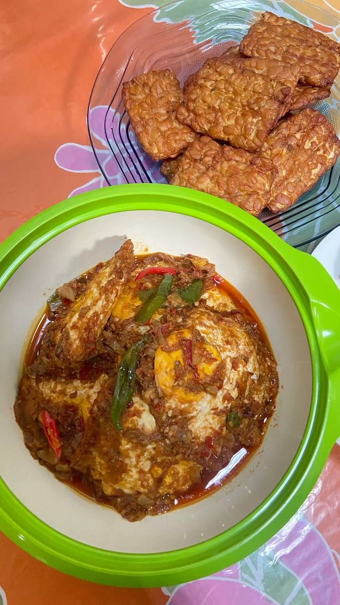 MedyaGV's tweet photo. Sarapan pagi ini https://t.co/pqmOzfLkpa