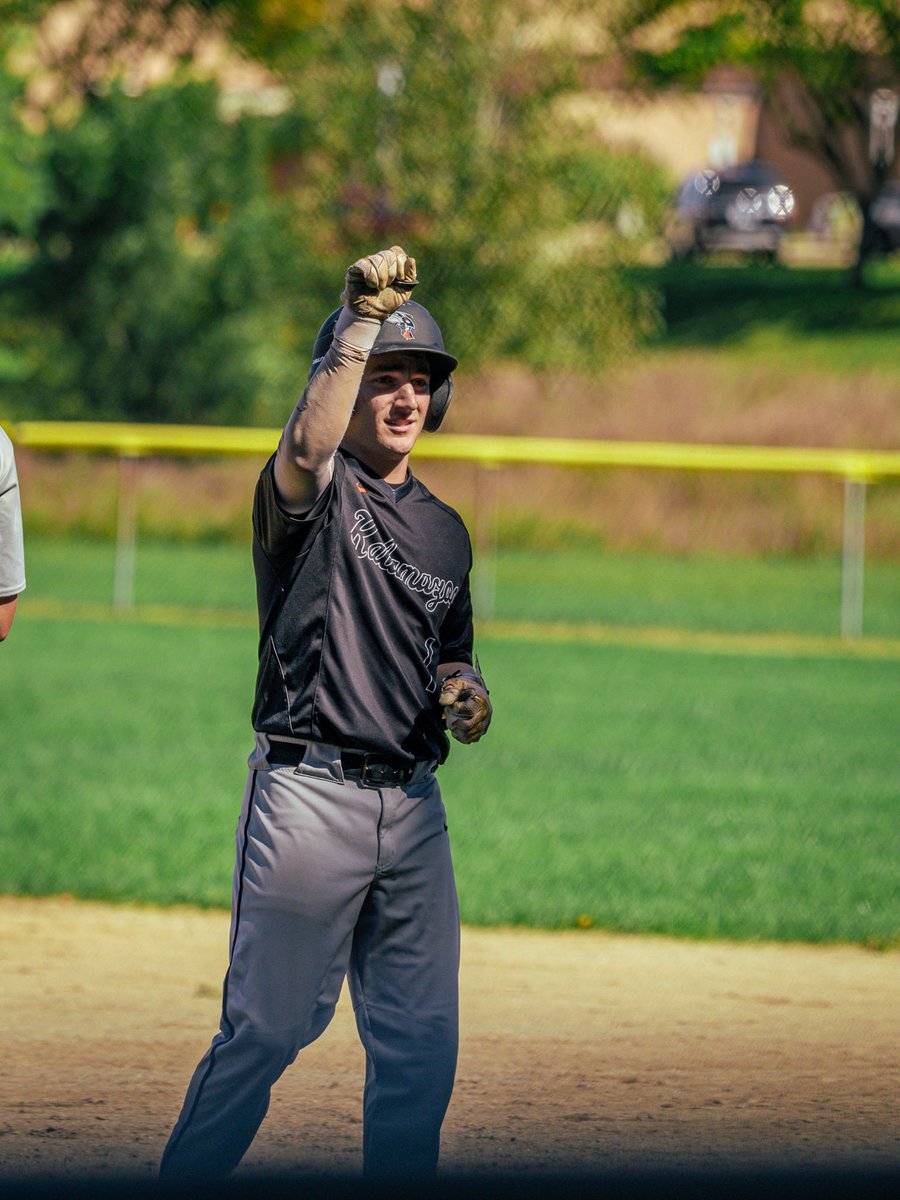 kzoobaseball's tweet photo. 1๏ธโฃ8๏ธโฃ innings under our belts.
#d3baseball https://t.co/BcsBgPFyP7
