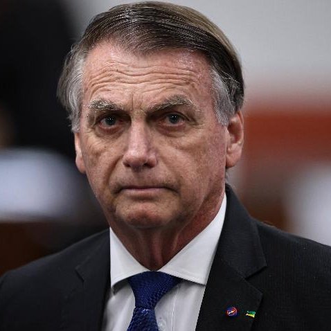 meioindep's tweet photo. E no final do dia, havia uma luz no fim do túnel.
Tudo. Absolutamente tudo para honrar o senhor, Jair Messias Bolsonaro.

Uma excelente noite de domingo para este honrado brasileiro. https://t.co/Xz2NjcD9br