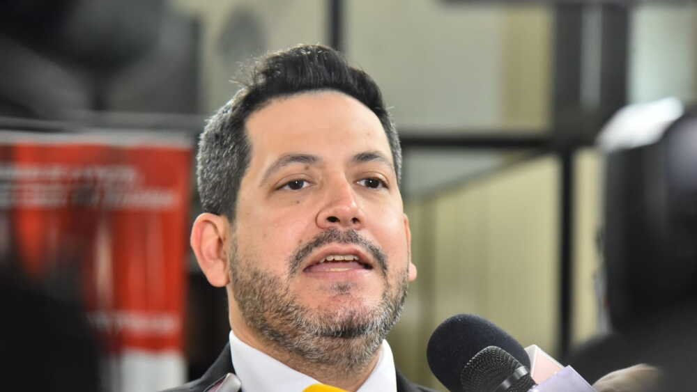 GuachireM's tweet photo. El principal derrotado político en Asunción es Raúl Latorre, mentor y jefe de campaña de Camilo Pérez. La derrota deja expuesto su liderazgo https://t.co/uk53WJEKPJ