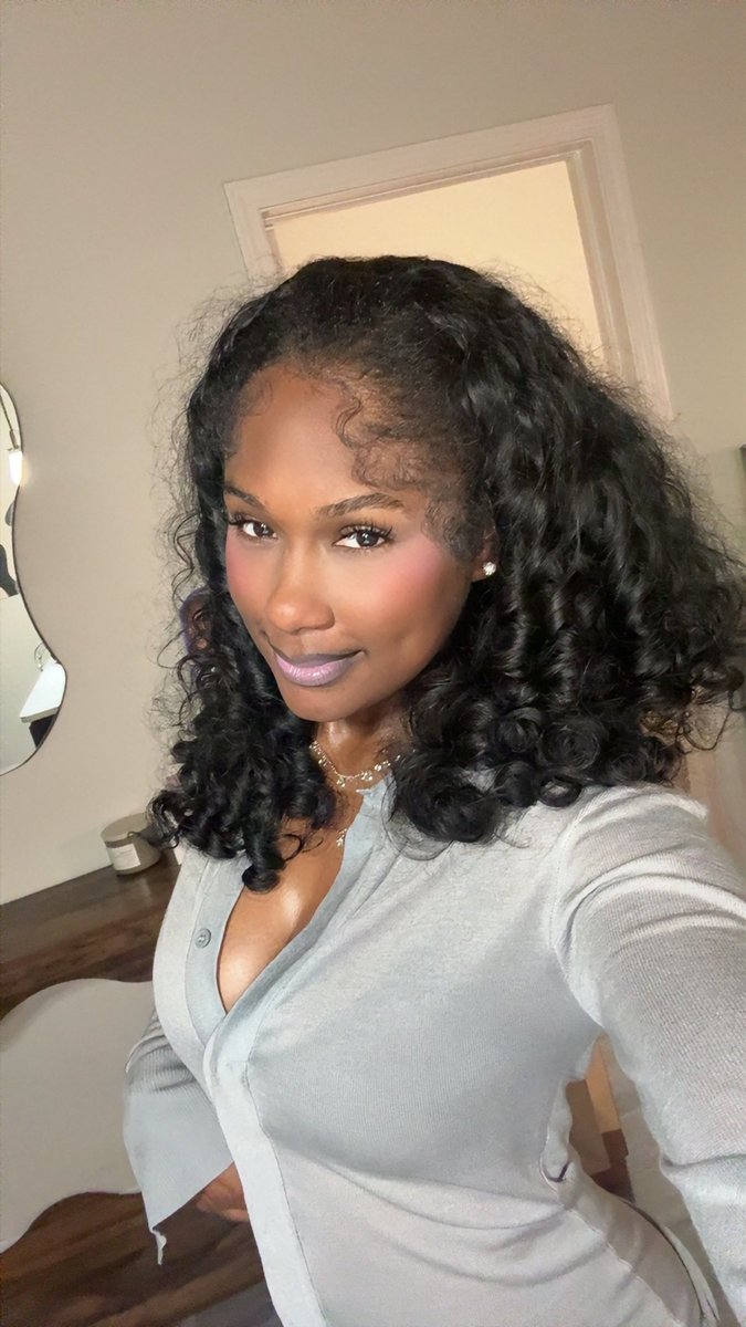moneyy_mel's tweet photo. Last night 🫶🏾 https://t.co/6uAdyByBcv