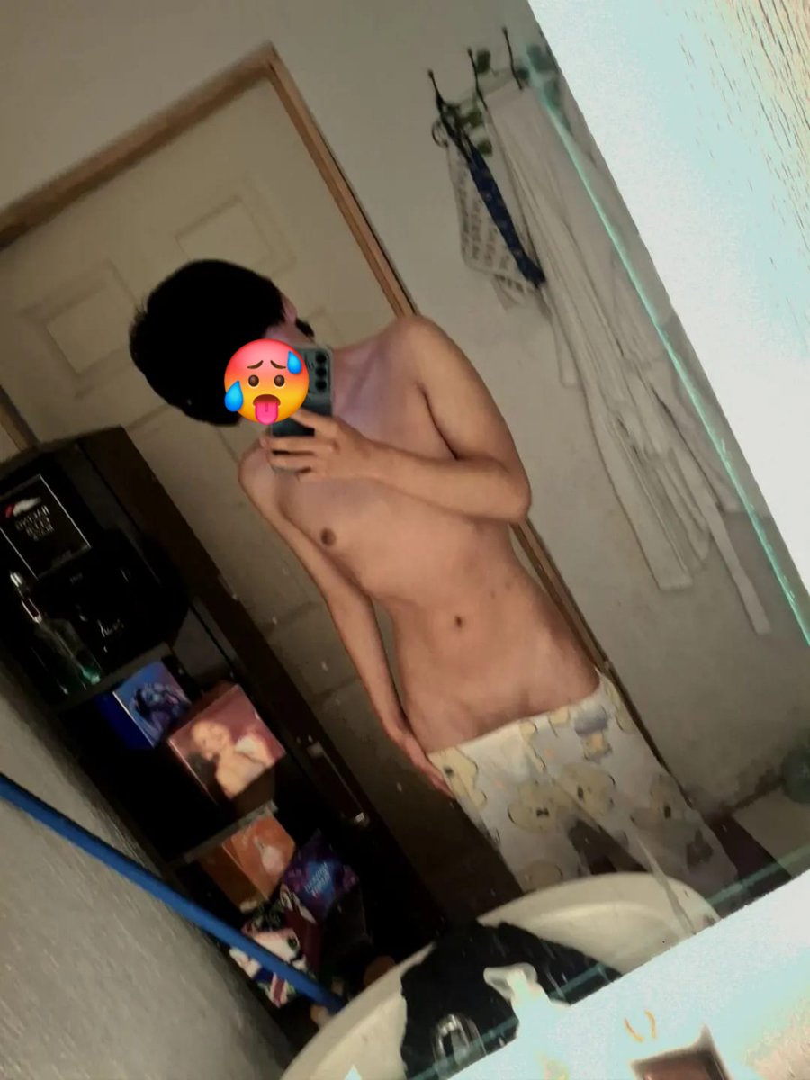 t_twinki's tweet photo. SEGUIDOR 🐣🇬🇹😈🔥 LE LLENE DE PRECUM💦 EN SU 🍑🥵 PROXIMAMENTE ESTAREMOS SUBIENDO EL VIDEO Y VERAS ROMPIÉNDOLE EL CULO😈 ... Él sabía a lo que venía, y yo andaba varios días sin cachar 🥵

QUIERES VER EL VIDEO COMPLETO? ESPERALO 😏🐣😈  Da click en: @Lexsct_x25
@t_twinki 
#Chudai https://t.co/I8h06rHveb