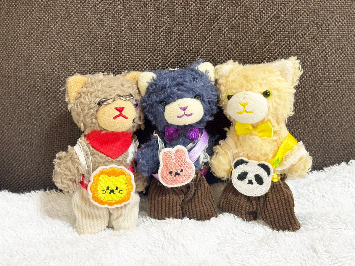 aiwo_BonAppetit's tweet photo. 「みーな、おはよの！」
「げつよび、おげき、しましょです！」
「いてしゃい」

「今日のごあいさつお当番さん、ありがとうございます。上手にできましたね！」
「じょず、しました！」
「できの」
「ときぁも」
「私もですか？」
「ときやも、ごあさつ、いしょです！」
「いしょのしよ」
「いしょ」 https://t.co/6E6QSvWnCX