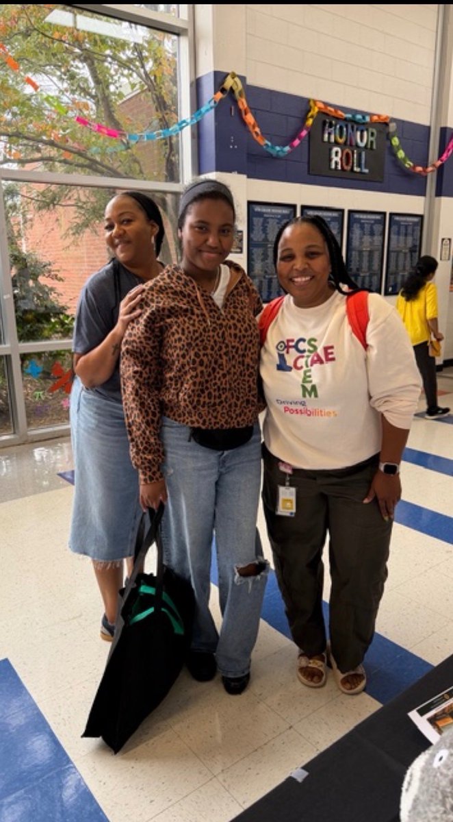NorminickaC's tweet photo. Full โญ๏ธ moment as an educator & mom on duty! Experiencing the FCS All Access Expo with my 8th grader was everything. Proud to see her narrow 2 amazing HS pathway choices: PCI & Global Impact! ๐ Beyond excited for this next chapter. #FCSAllAccess #FutureIsBright #Nextchapter https://t.co/J45gQrtZ15