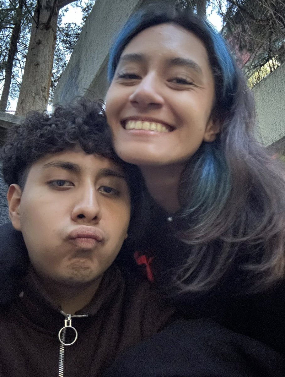 danna_2nn's tweet photo. no todo siempre es tan feliz como se muestra en redes, pero deseo seguir creciendo y aprendiendo de la vida con él. Ha sido la única persona que me ha hecho sentir verdaderamente apoyada en todo momento y sobre todo, que nunca me juzga. 💖💖 https://t.co/EYVW1EnkjO