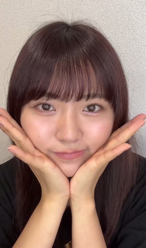 tama_okinawa220's tweet photo. ハイサイ🖐️😸

平日スタート！
今週初日の朝から早速いろいろやることあって忙しくなっている😇

喉の調子も良くなってきてふつうにモノ飲み込めることに感謝😂

体調気をつけつつ、
今週も乗り切りましょーう！

#豊田ルナ #おいでよるんちゃん https://t.co/0LVBuZLjnU