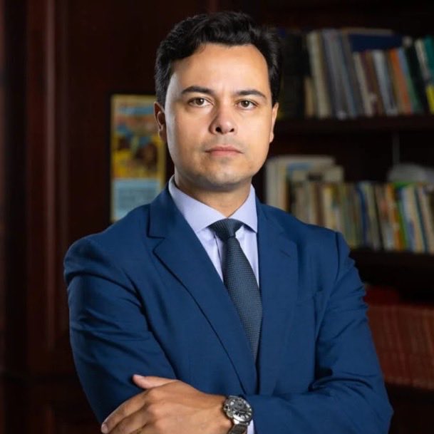 NewsLiberdade's tweet photo. 🚨URGENTE - Jeffrey Chiquini é ELEITO deputado federal mais votado da história do Paraná https://t.co/LeOzwp7tKx