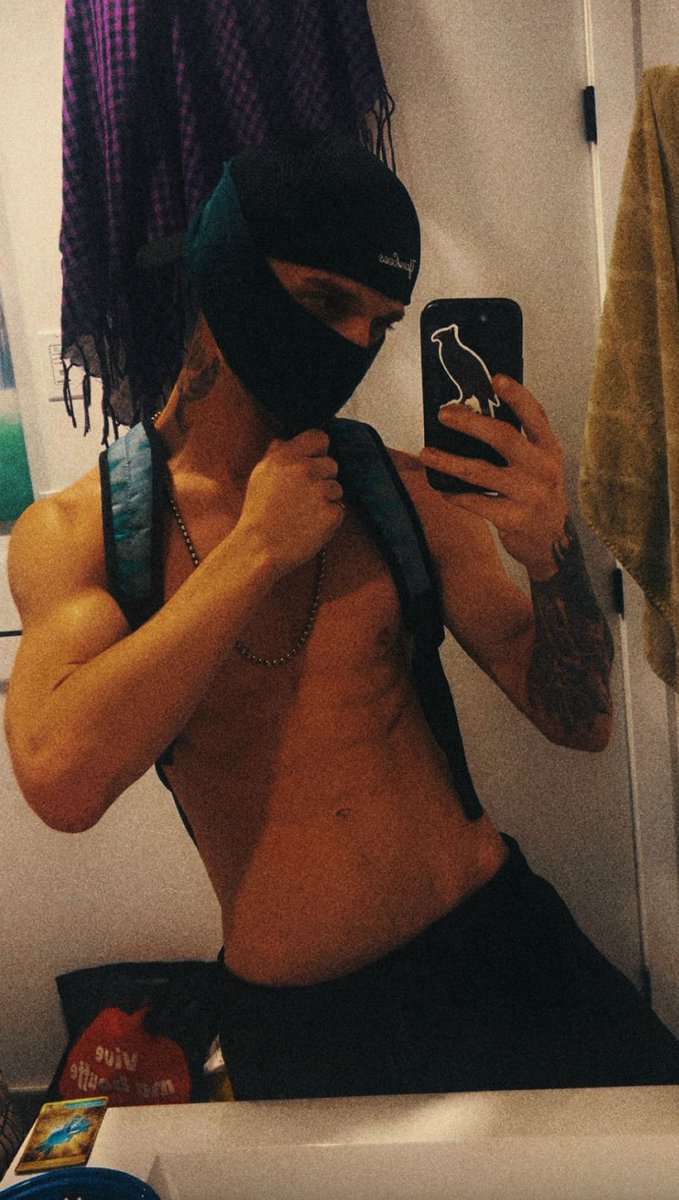XantoQc's tweet photo. #twink #sensual #hung #sex #sexy #horny #man #baited #gay #masculin #young https://t.co/yRSK8hVOiv