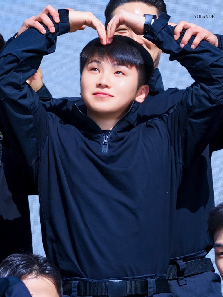 Kallaaauuvj's tweet photo. Untuk birthday nya WOOZI kita bikin di kota mana lagi ya guys.?? Boleh komen ya 👍

#woozi #seventeen
@pledis_17 https://t.co/xaCaONwX45