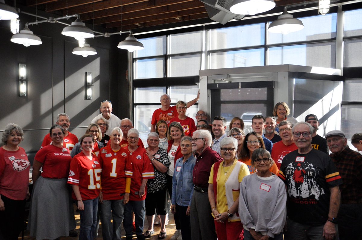 cindy4kansas's tweet photo. How about those Chiefs! Thank you to the Ellis County Dems for hosting a watch party for all of us. The perfect ending to a busy weekend on the road. https://t.co/zD2Unjs38H