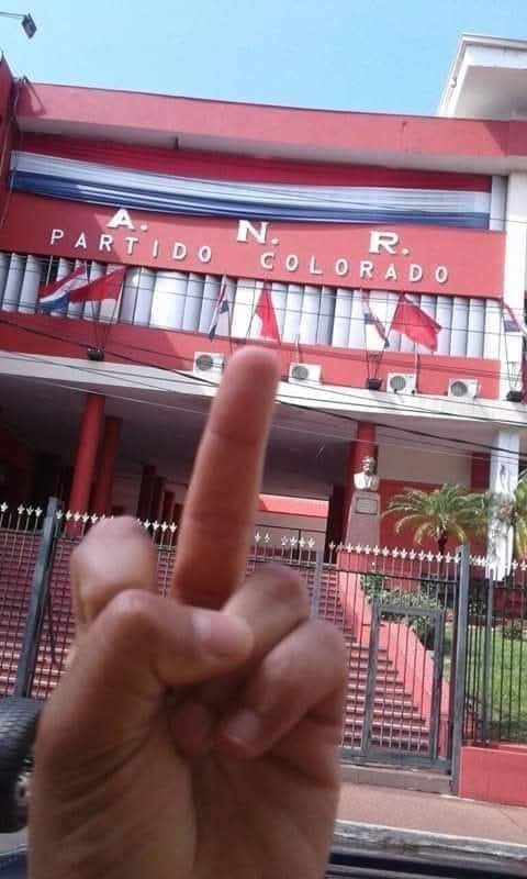WazaaRGH's tweet photo. @vanev87 @ANRParaguay Saluteee https://t.co/9SLpEkCMu2