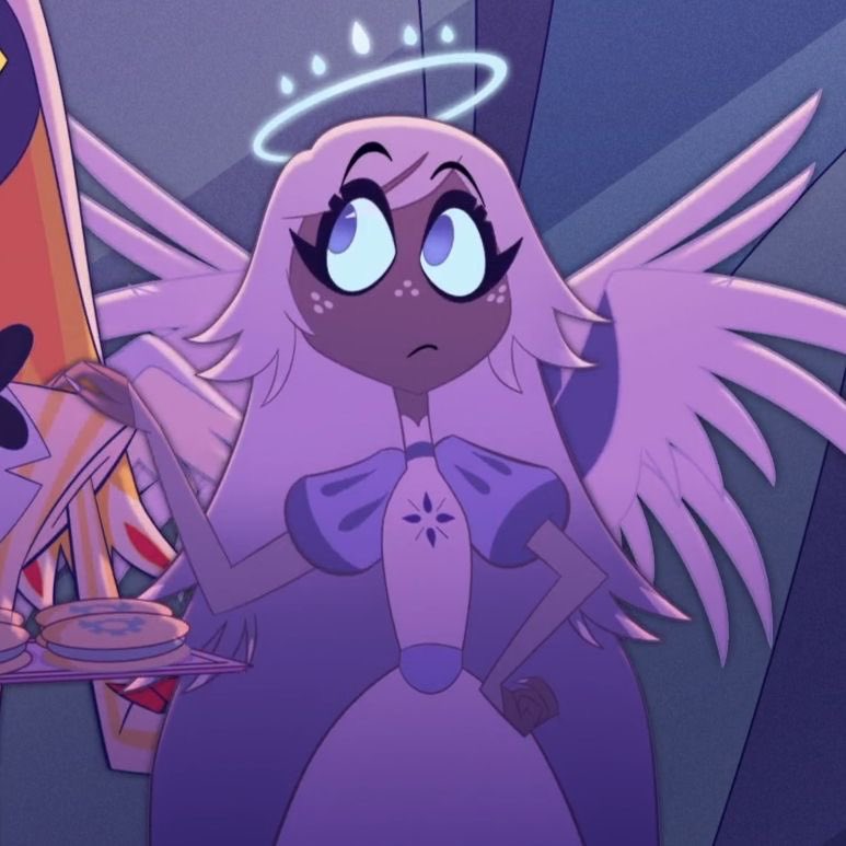 emily_seraph1m's tweet photo. “I’m drunk again. 
I’m a bad angel.
Somebody stop me!” https://t.co/tgRjLvhdDp