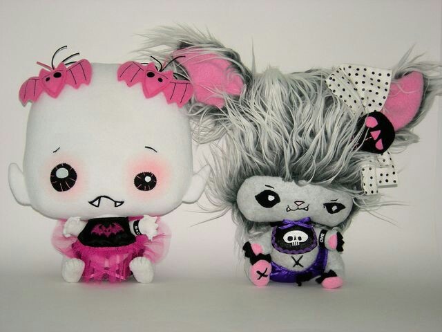 zombiegirlbug's tweet photo. ㅤㅤㅤㅤㅤㅤㅤㅤㅤㅤ ㅤㅤㅤㅤㅤㅤ
ㅤㅤ꒰ ㅤvamplets plushies 🩷🦇
ㅤㅤㅤㅤㅤㅤㅤㅤㅤㅤㅤㅤㅤㅤㅤㅤ https://t.co/CZG12qN93M