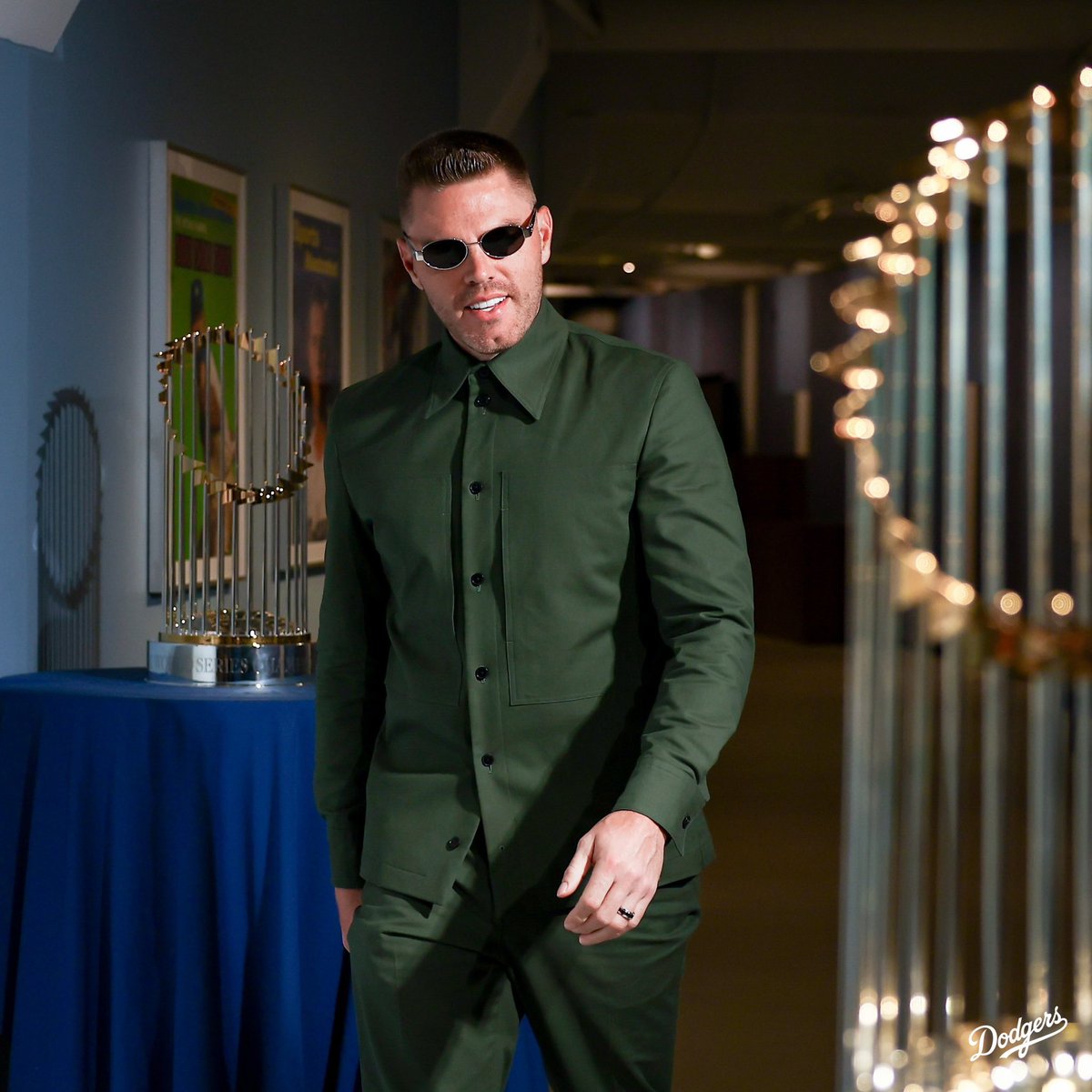 ZoeAdriel's tweet photo. New photo collection: Freddie Freeman dressed lowkey like a dictator. https://t.co/ziZtVCqF0t