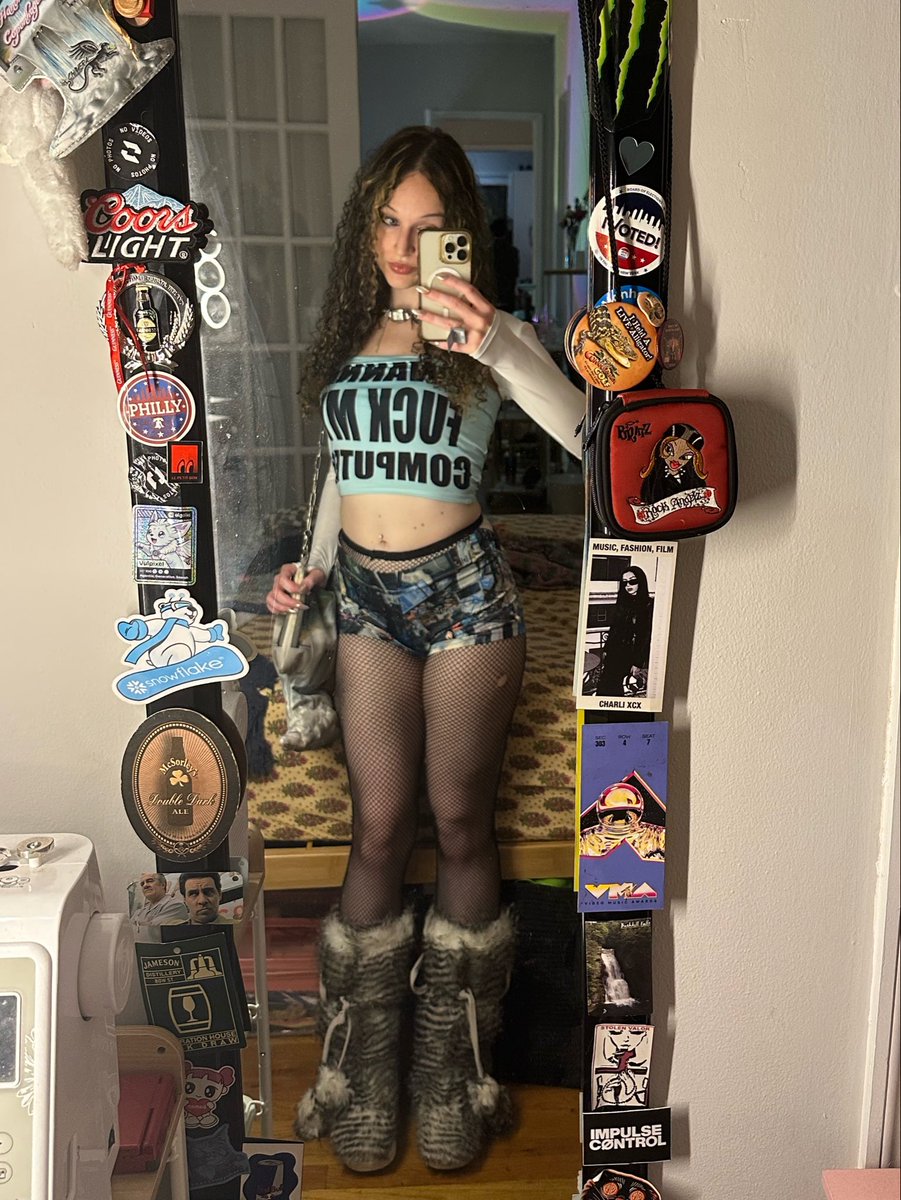 xboxbodywash's tweet photo. made my I Wanna Fuck My Computer top and my I Love My Computer shorts and my general Computer ring https://t.co/pdyInZoQqG