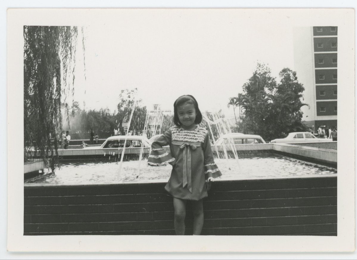 MingNa's tweet photo. Total proof of me as a restaurant daughter. I worked there as a young teen, celebrated birthdays and ate many meals with my family and staff there. Since it opened in 1943, Chinatown Inn still feeds the Pittsburgh community 83 years later!! We gotta be doing something right to last this long, right?! Some of my family well-guarded recipes are now revealed in my cookbook, along with all the other meals I love. Also, I believe these recipes are my Fountain of Youth. That's another great reason to get my cookbook now! 😉❤️ Get it at https://t.co/dT8Vn1Ue9Q
