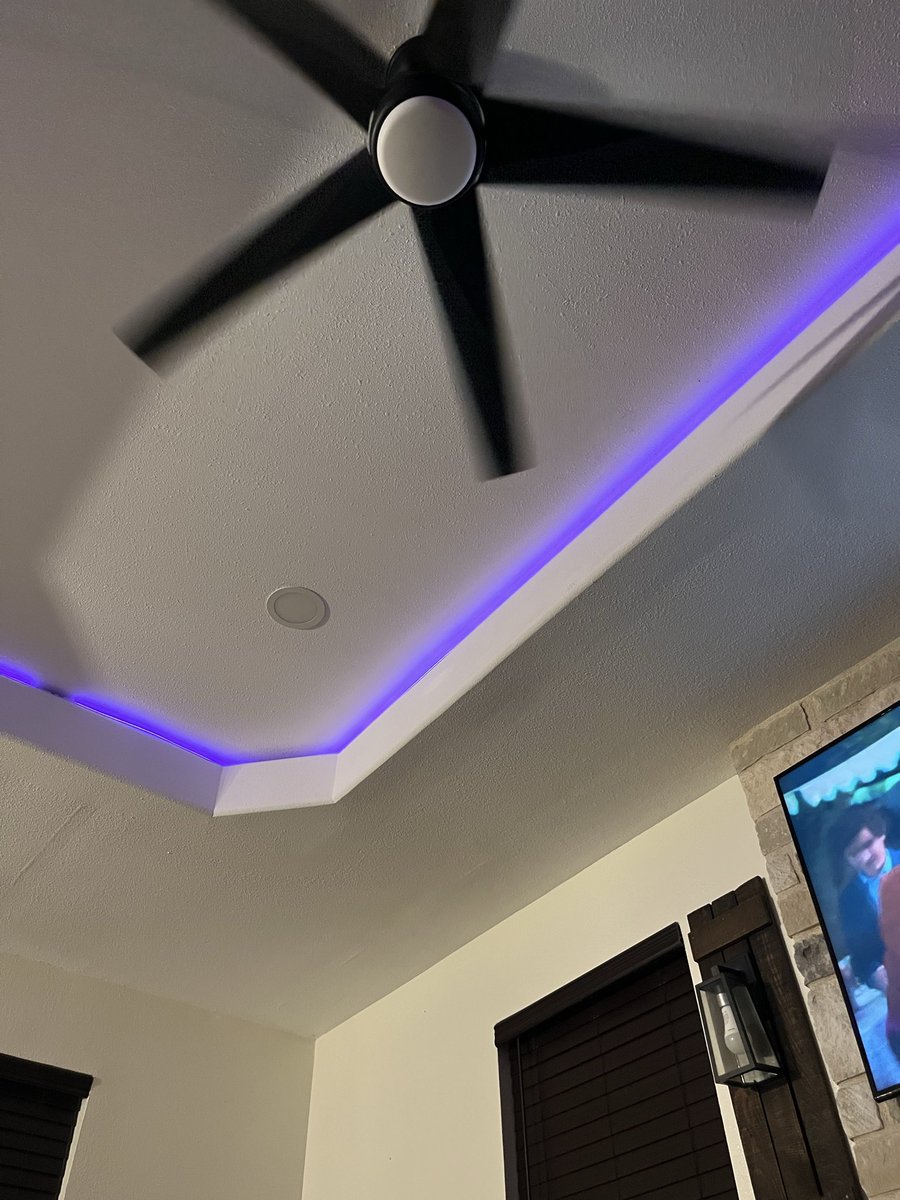 e1papy's tweet photo. i need my dick and balls sucked on 😩 https://t.co/6q9vA80Q0L