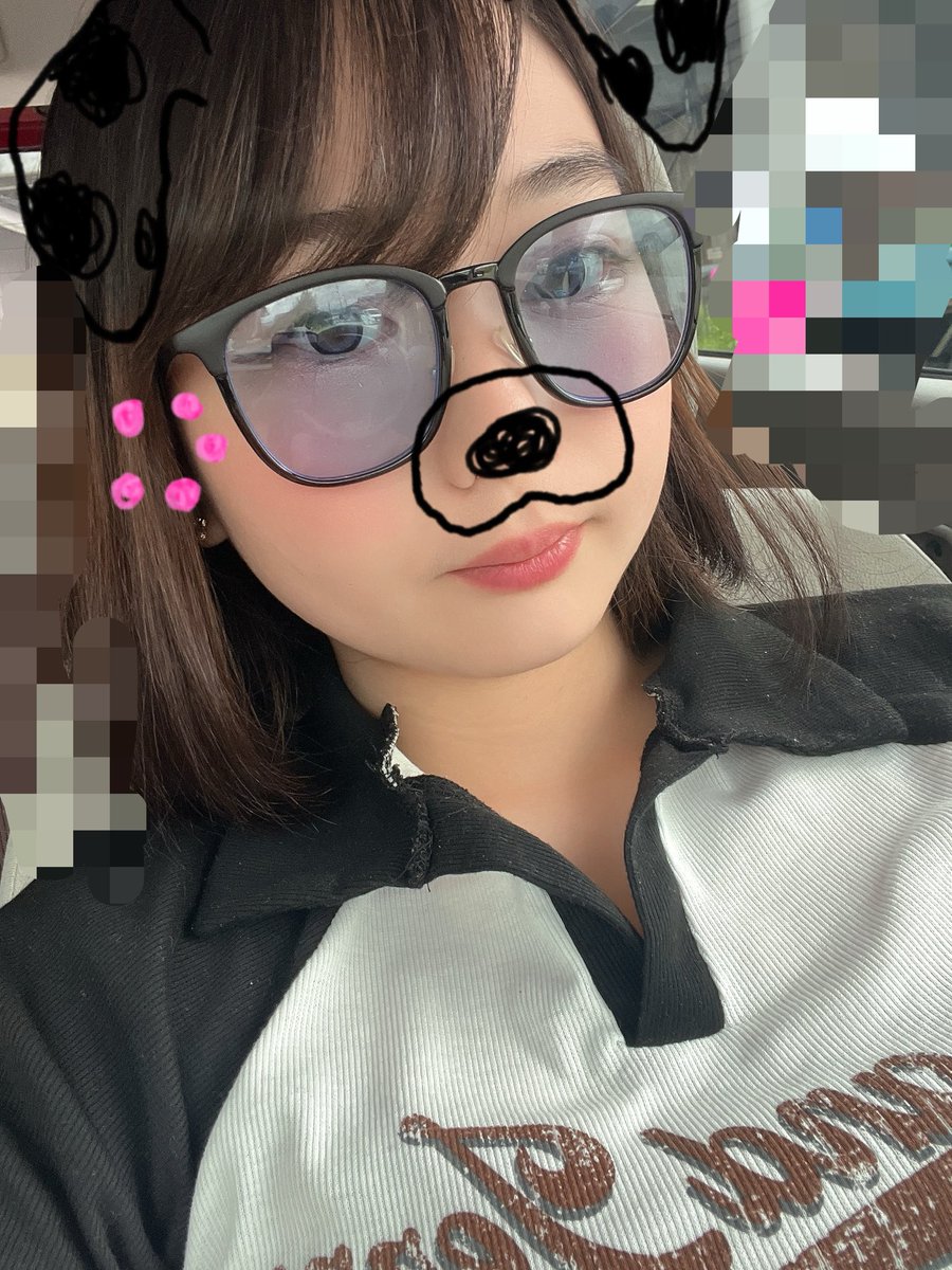 ran0207ran's tweet photo. おつらん🎶✨️💕
最近配信全然付けられてなくてごめんね🥺
プライベート（仕事）が忙しくて🥺
またもう少ししたら配信付けるからその時は来てね🥺 https://t.co/jTEJi18gLU