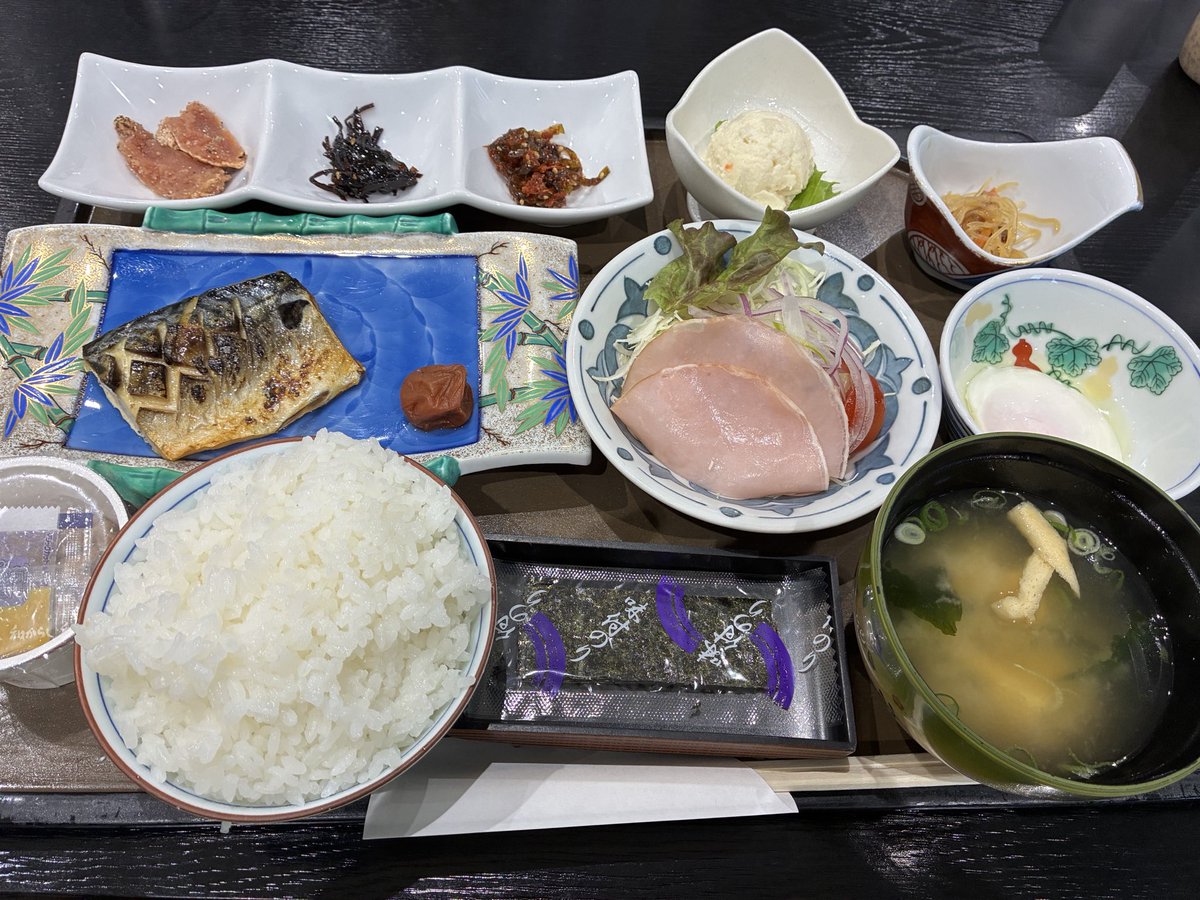 smlmuta's tweet photo. おはよう
いつぞやの
米がレベチ https://t.co/leg6vAk3B9