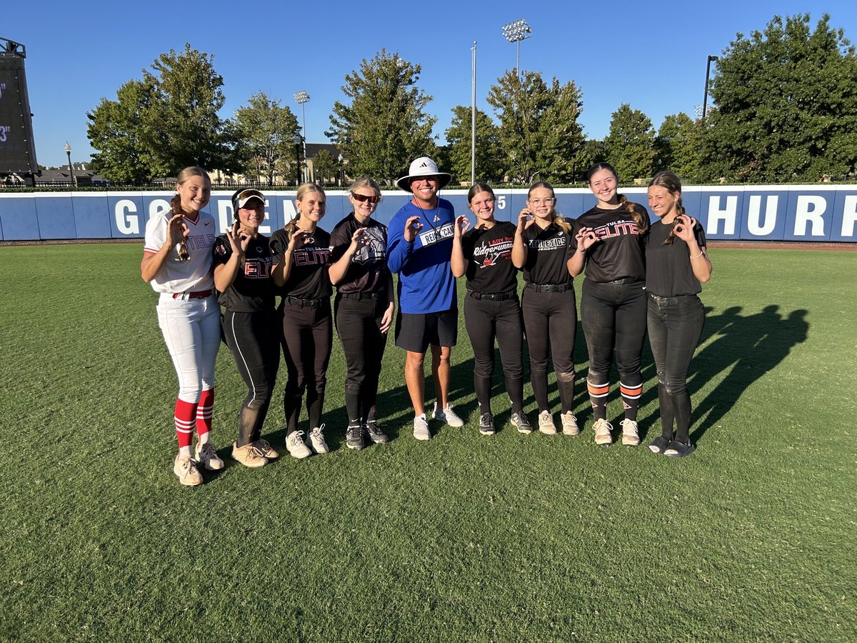 kamberhiggins_9's tweet photo. A great afternoon at Tulsa today!!! A huge thank you to Coach Gasso and his staff for having my team and I out! Got to pitch a few innings and worked my spins and offspeed. Also got to play CF and show off my arm a little bit! I can’t wait to come back to Tulsa! Reign ‘Cane! 🌀

@djgasso 
@RyanWondrasek 
@amber_fiser 
@TulsaSoftball 
@TulsaElite2829 @TulsaEliteSB 
@softballhype @PrepNation_TV @VYPEOK @okprepsextra @ExtraInningSB @tagupSoftball