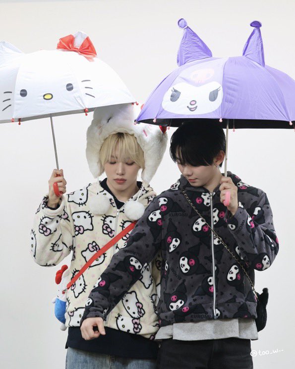 soosoouni's tweet photo. 진짜 real웅미새시네……….. https://t.co/tGXZOOfH3b